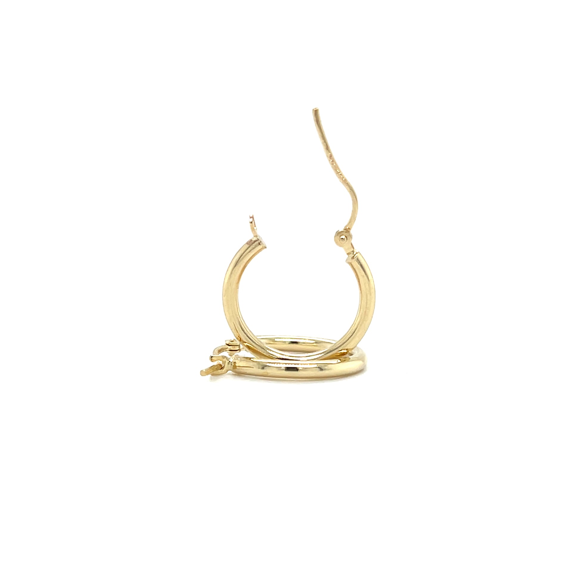 Round Hoop 17.5mm Earrings with 2mm Width in 14K Yellow Gold. Front and Side View.