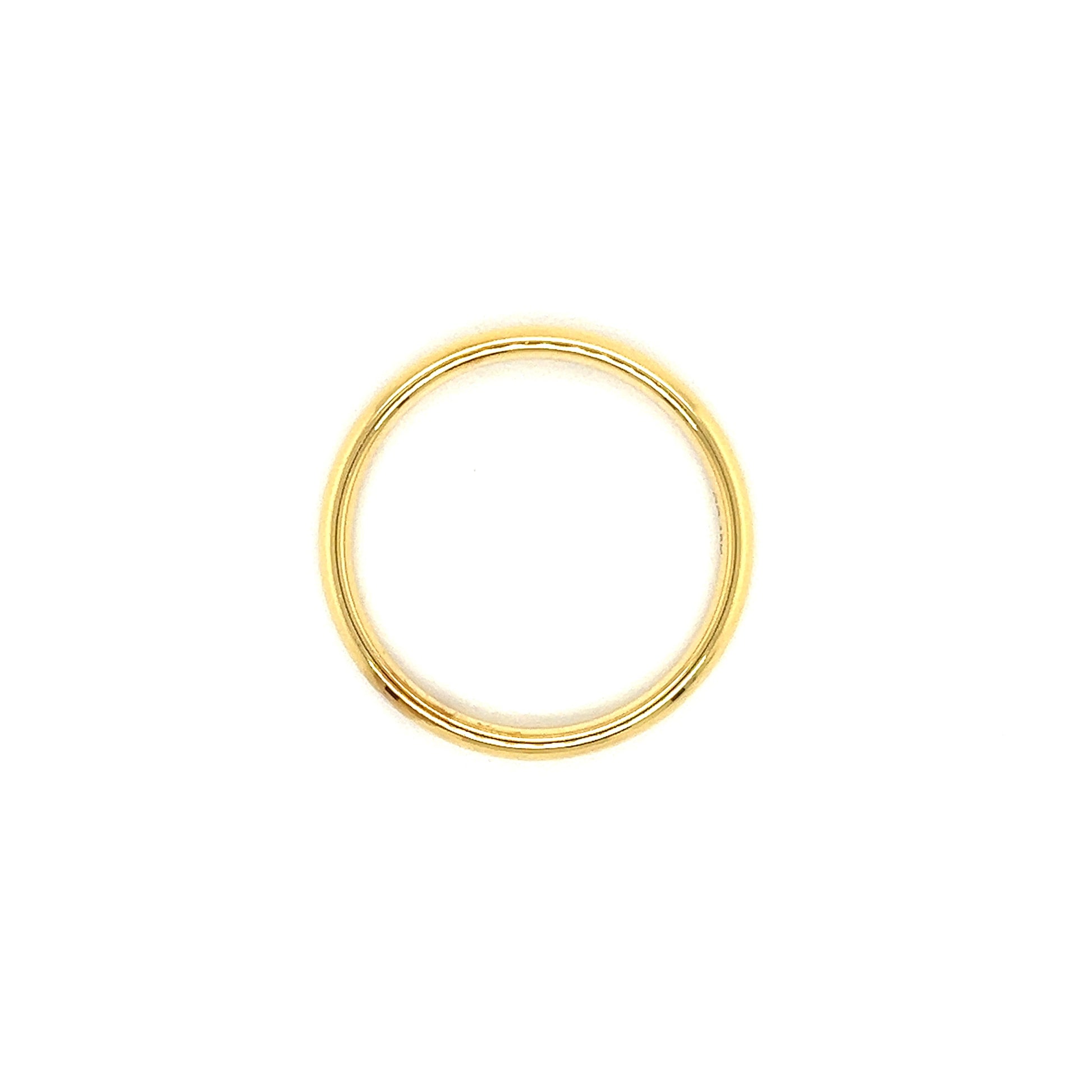 Half Round 3mm Ring with Comfort Fit in 18K Yellow Gold. Top View