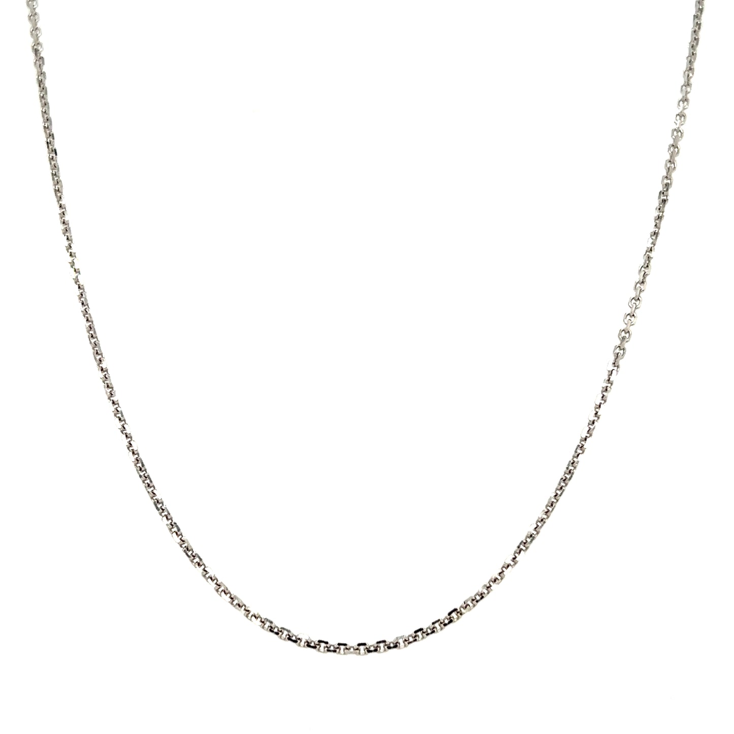 Diamond-cut Cable Chain 1.45mm with 18in of Length in 14K White Gold. Front View