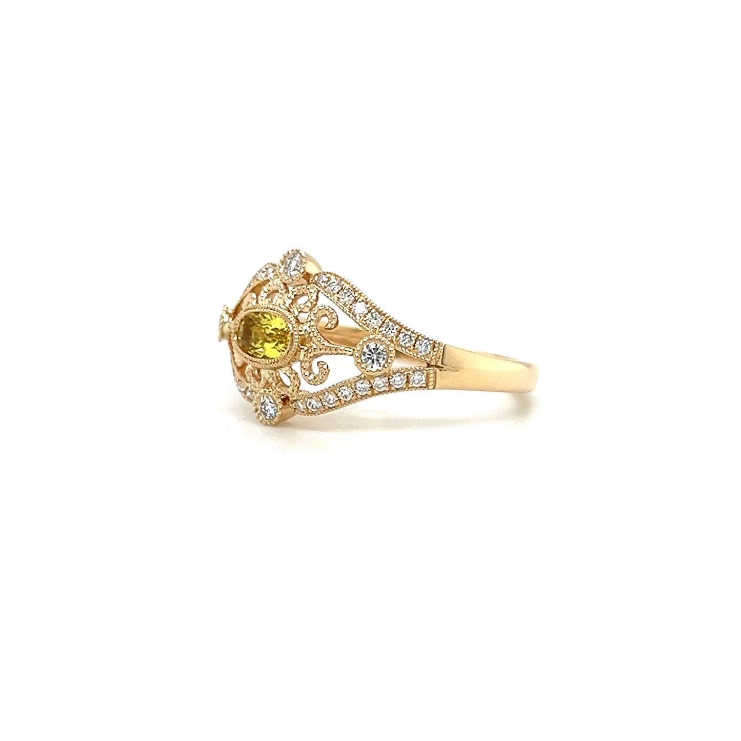 Oval Ruby Ring with Side Diamonds and Filigree in 14K Yellow Gold
