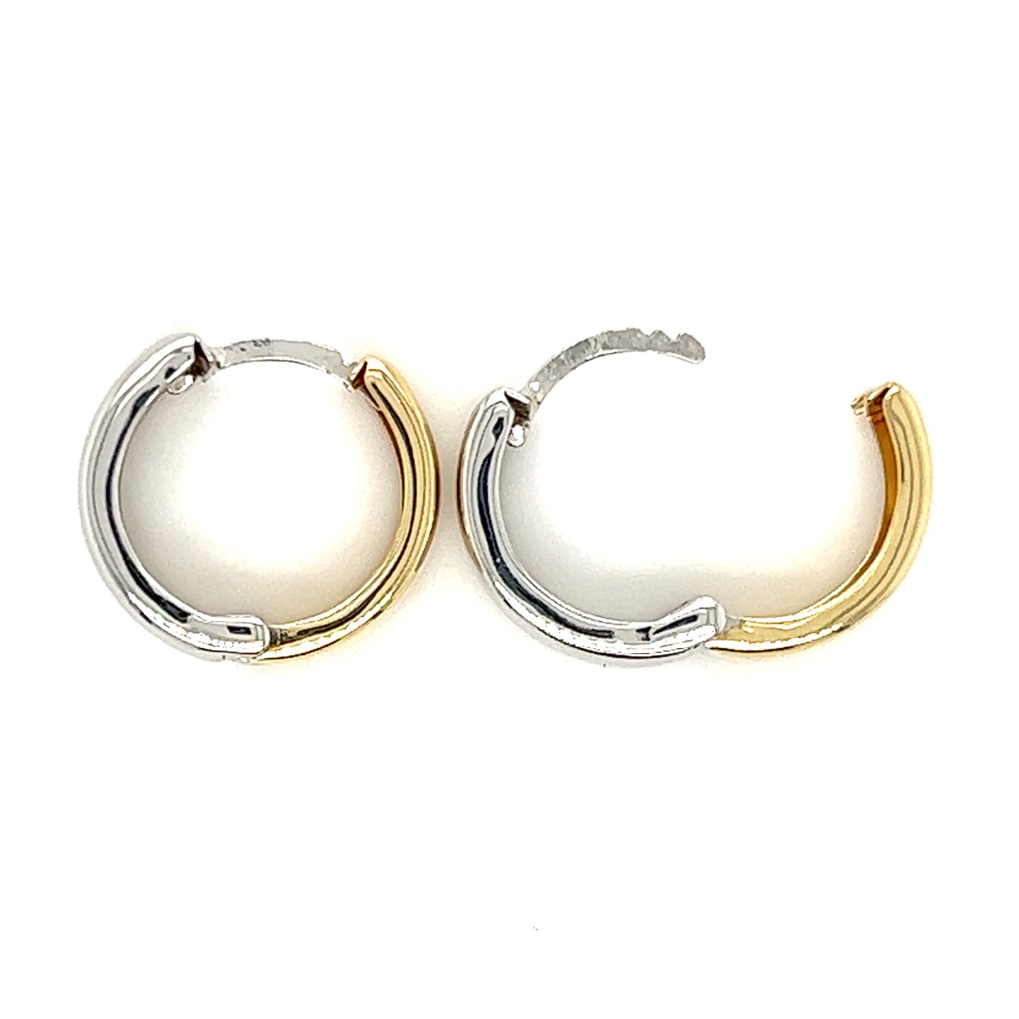 Reversible Hoop Earrings 4.7mm in 14K White and Yellow Gold. Closed and open side view.