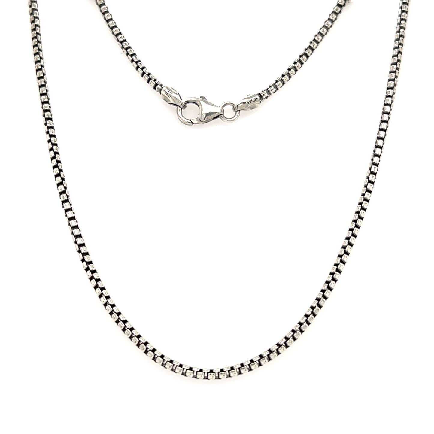 Oxidized Box 2.1mm Chain with 20in of Length in Sterling Silver Full Chain View
