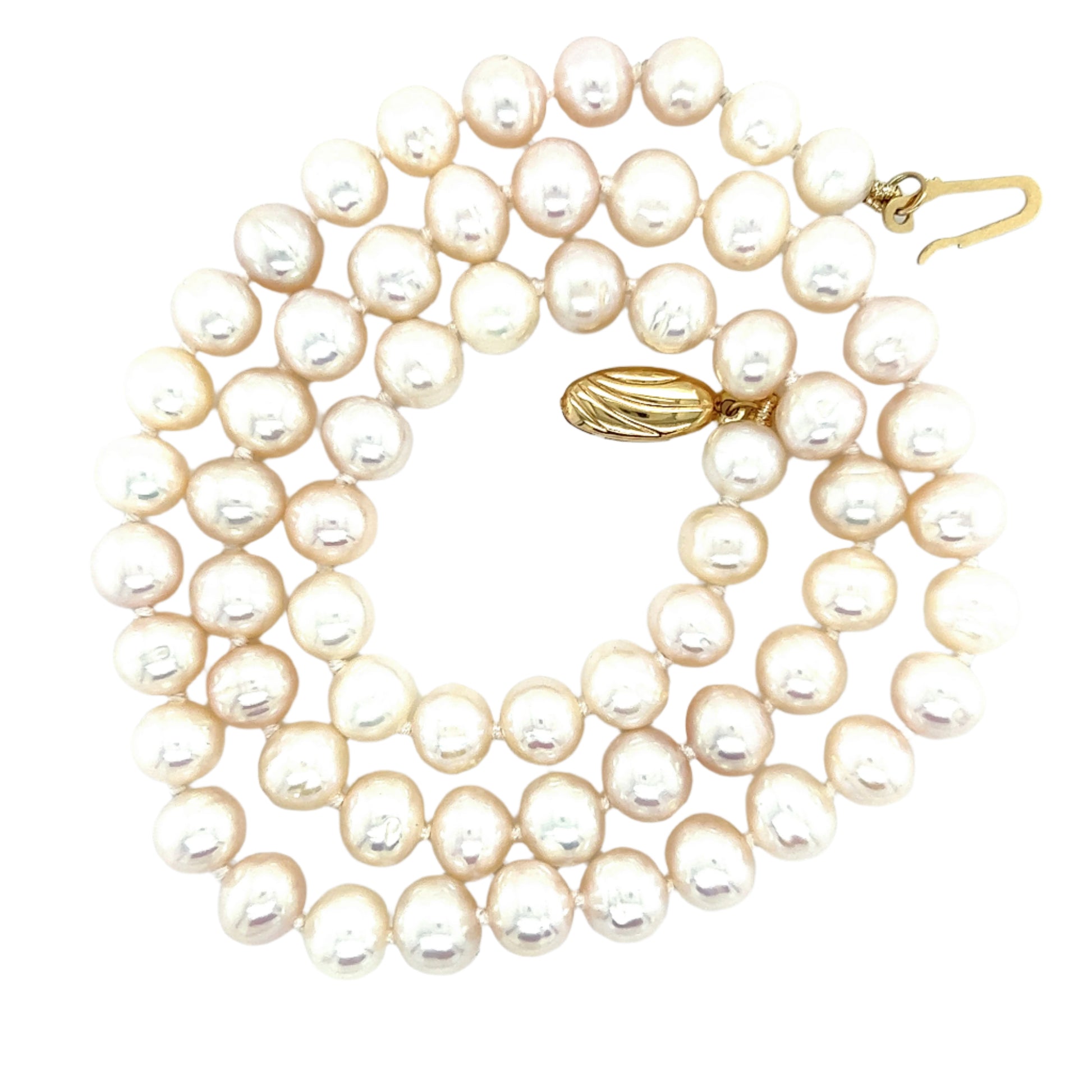Cultured White Freshwater Pearl Necklace with 14K Yellow Gold Clasp Full Necklace Top View