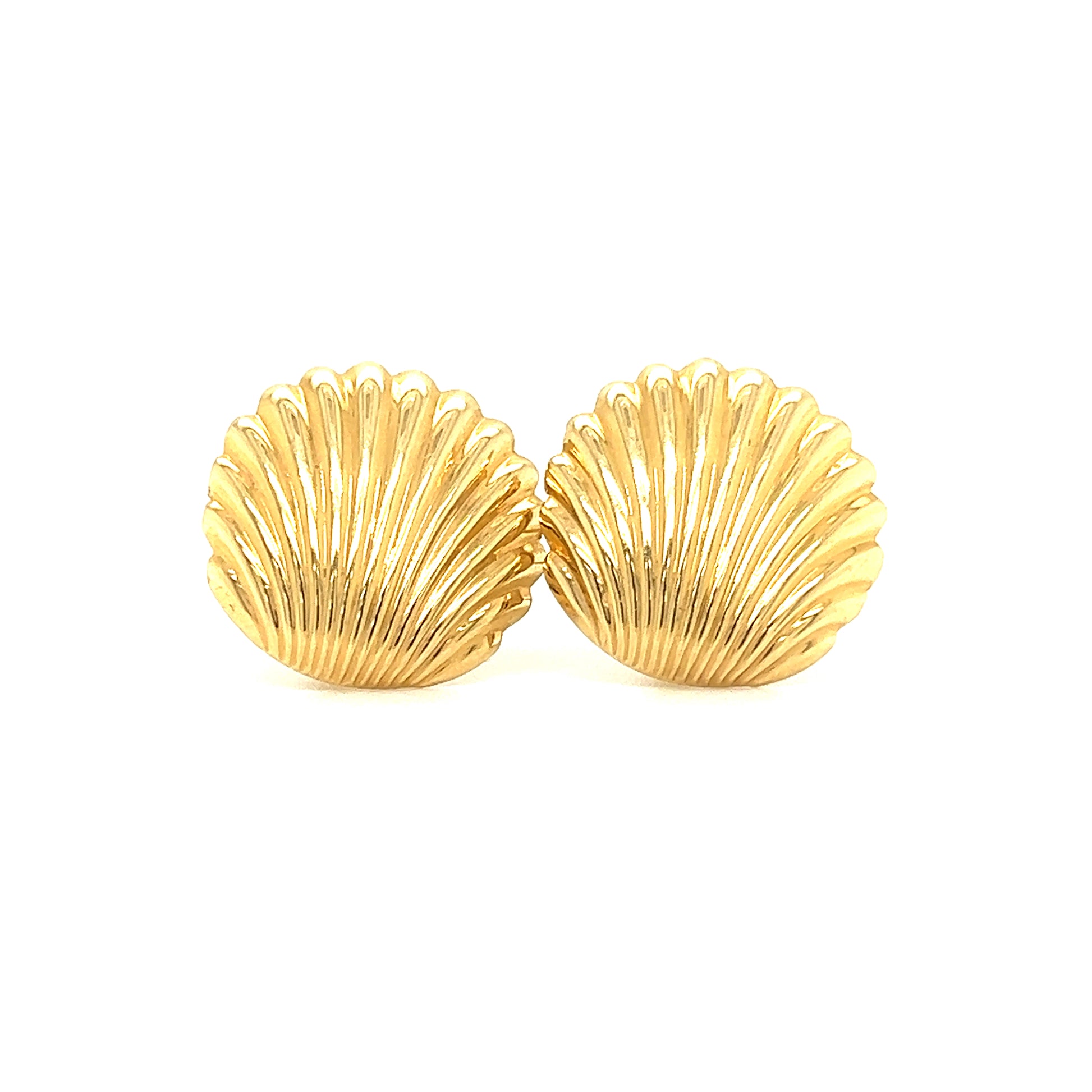 Scallop Post Earrings in 14K Yellow Gold Front View
